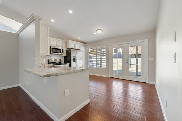 421 East Bart Drive – photo 5