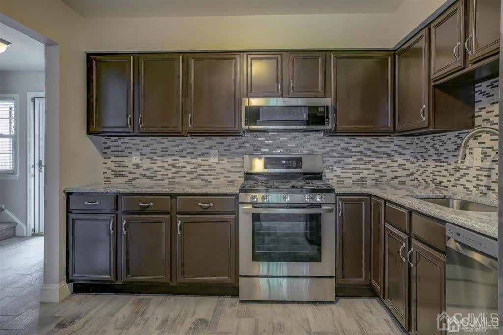 40 Staghorn Drive – photo 5