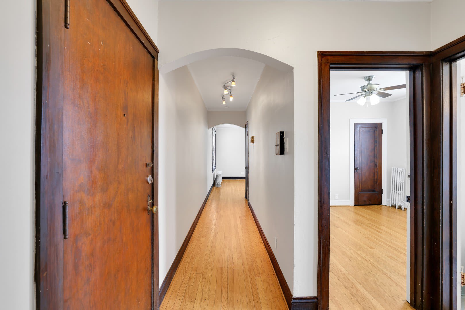 5544 W Leland Avenue – photo 2