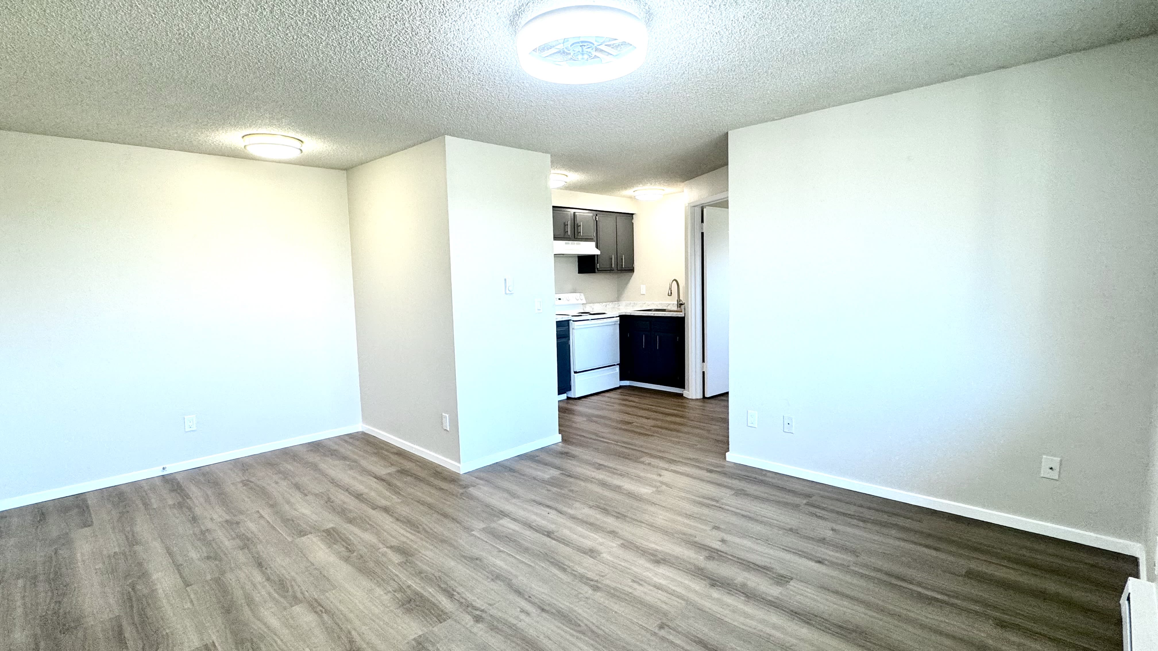 3829 Colby Ave – photo 4