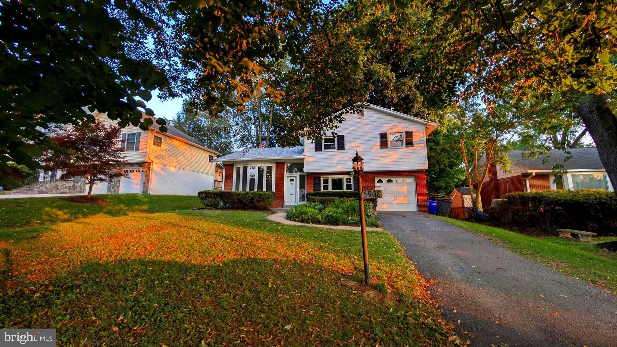 5908 GREENTREE Road – photo 1