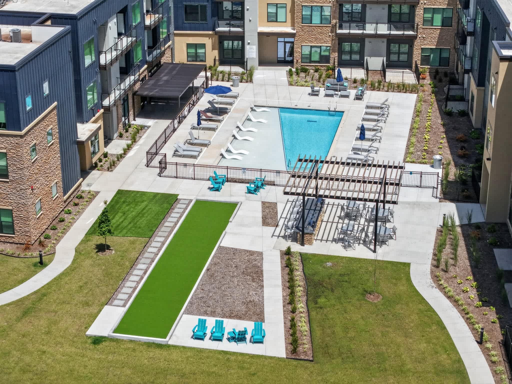Residences at Boardwalk – photo 2