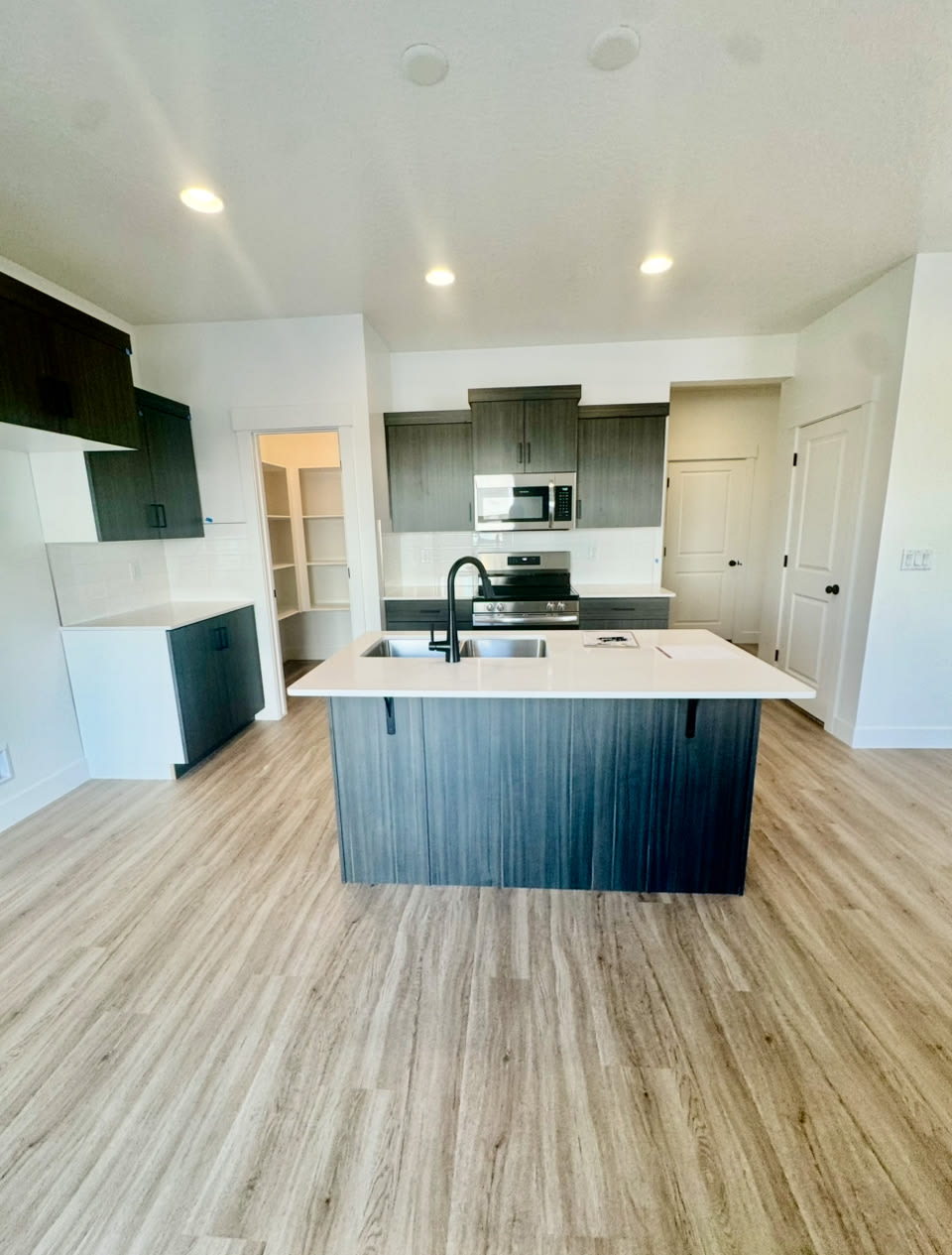 5715 South Weehawken Lane – photo 2