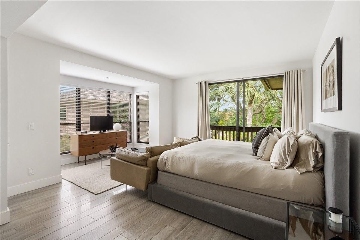 11818 Pebblewood Drive – photo 3