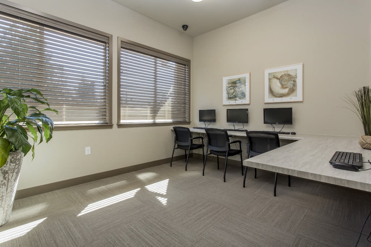 Axis Apartments – photo 3
