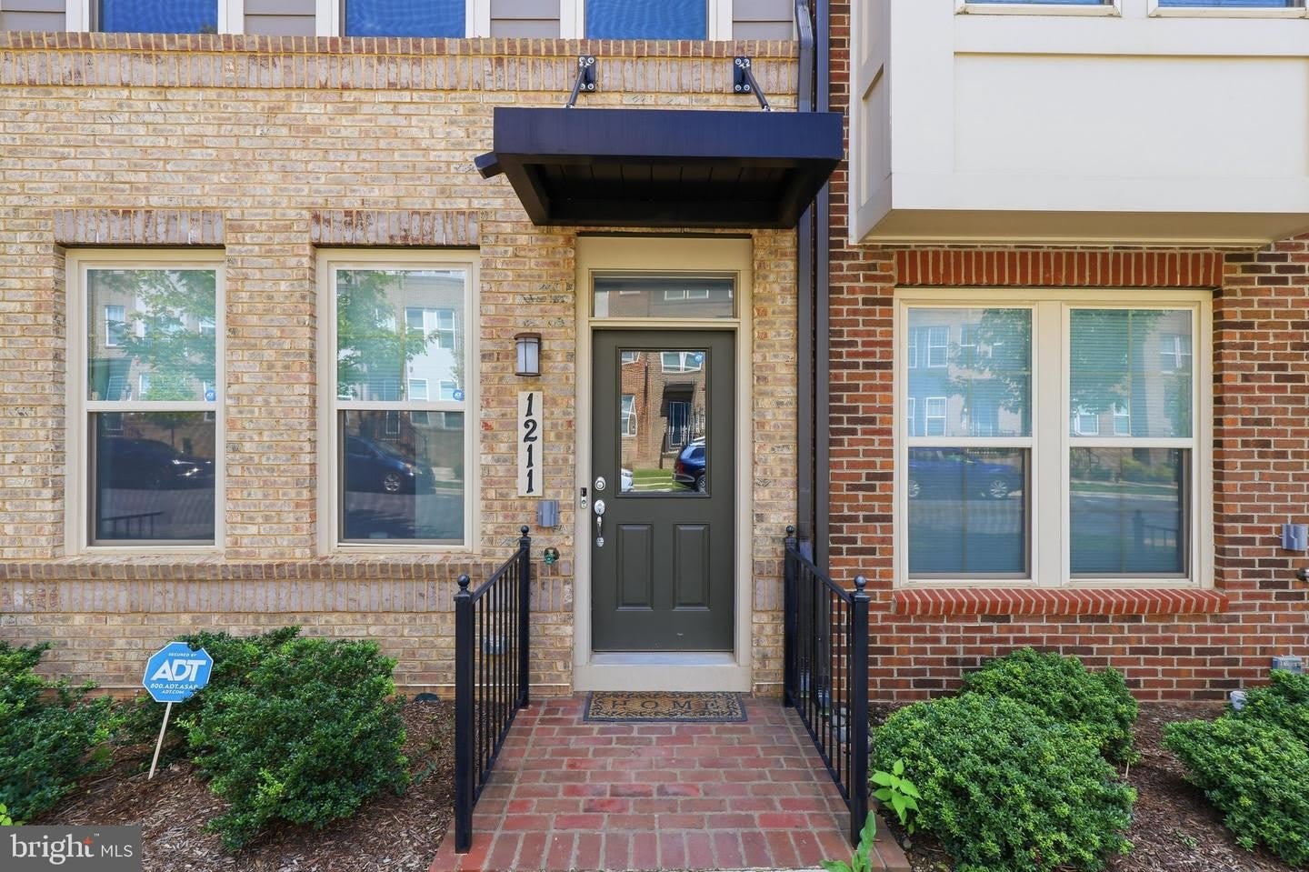1211 Vermeer Ave – photo 1