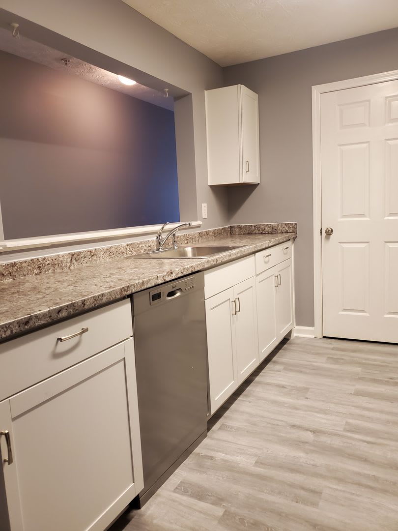 Open House Saturday from 11:00AM -11:30AM Spacious Condo – photo 5