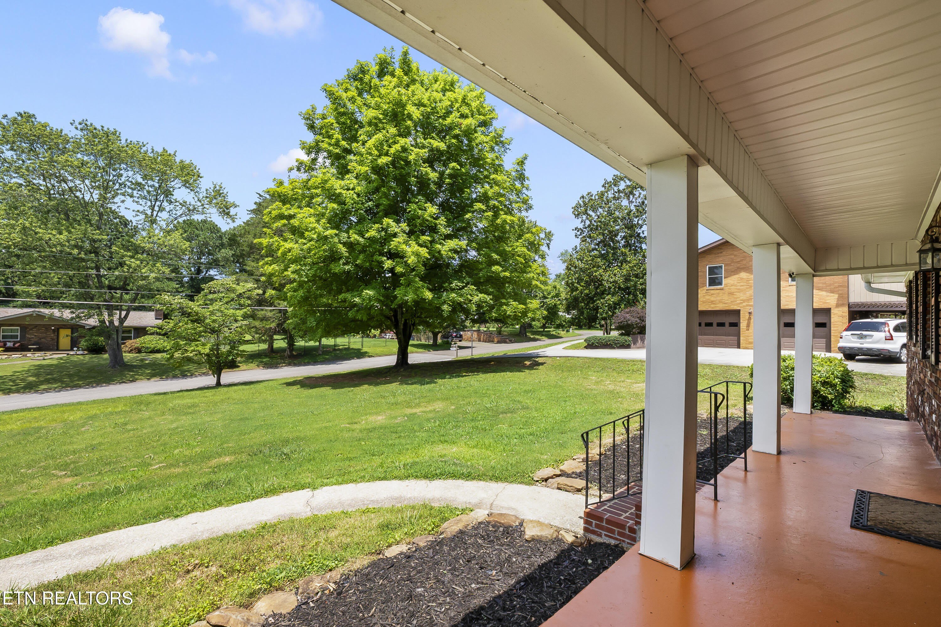7720 Devonshire Drive – photo 4