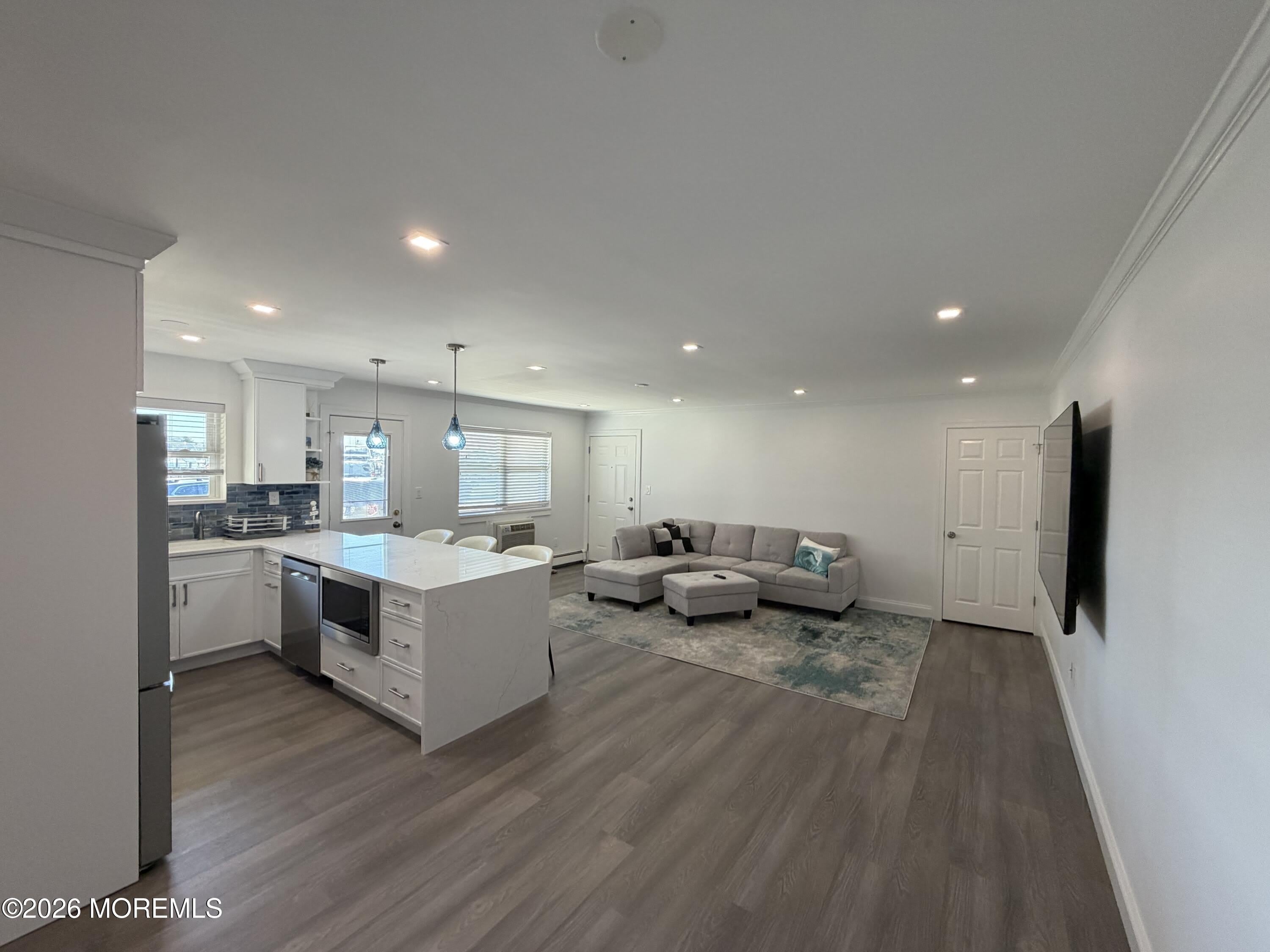 135 Wharfside Drive – photo 4