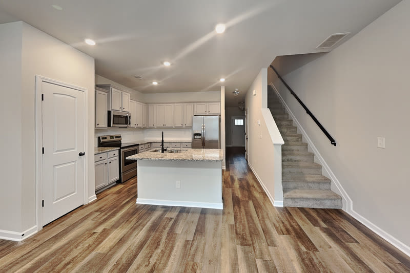 2891 Bayrose Cir – photo 2