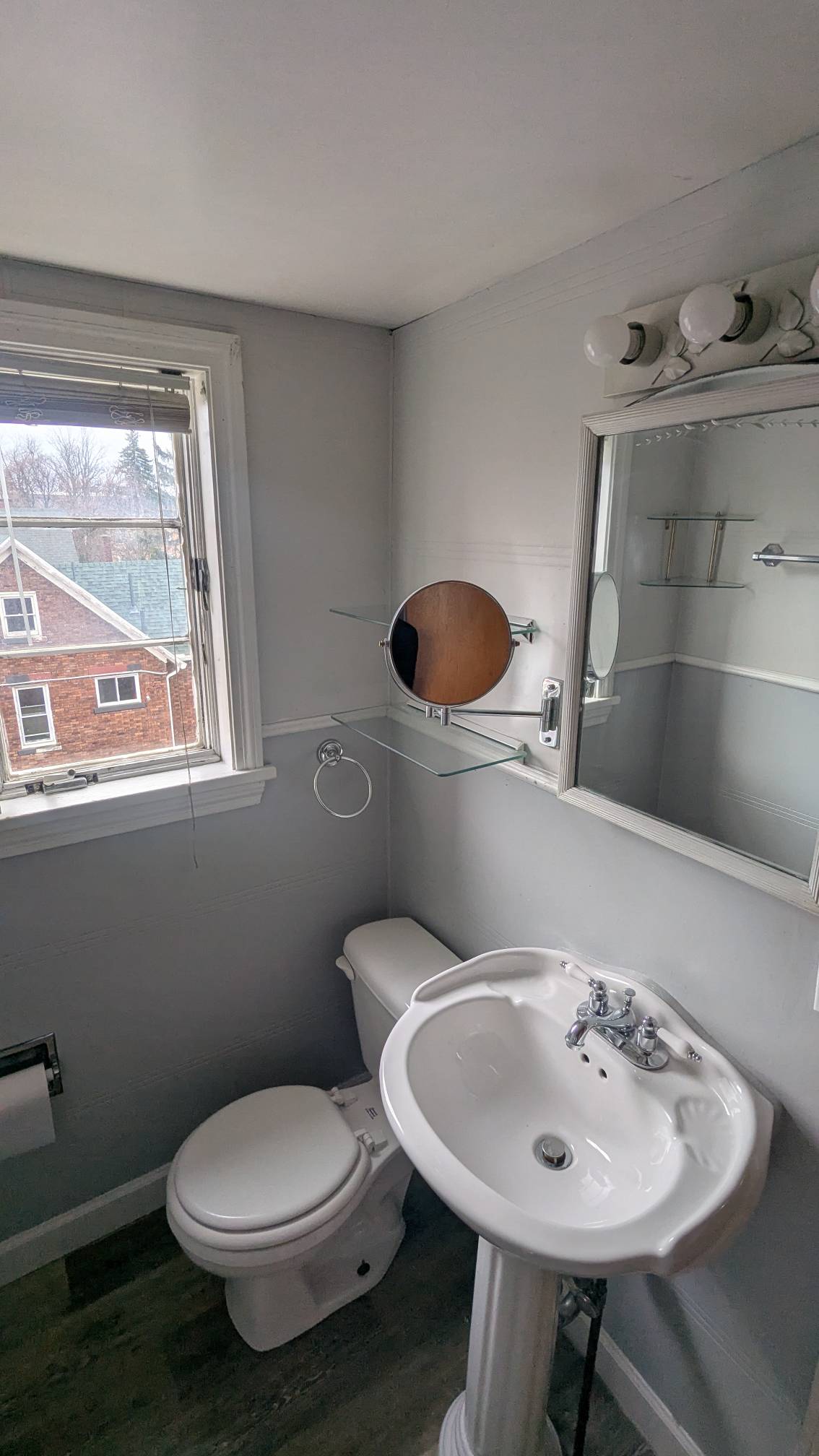553 West 8th Street – photo 3