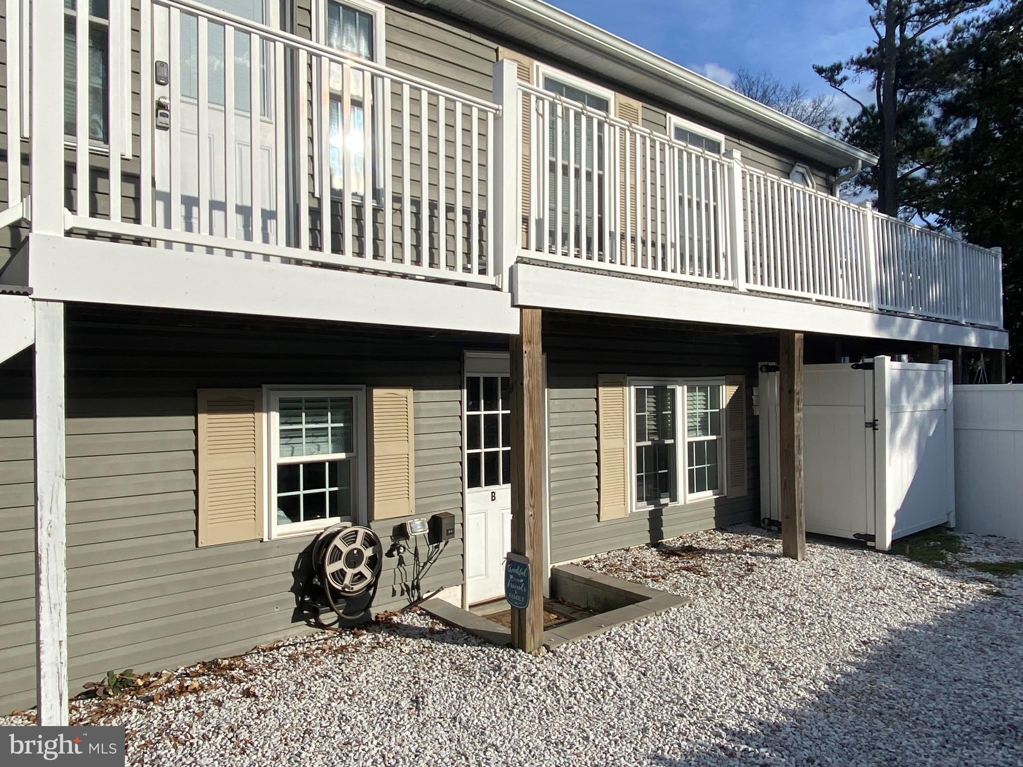 112 HOUSTON Street – photo 2