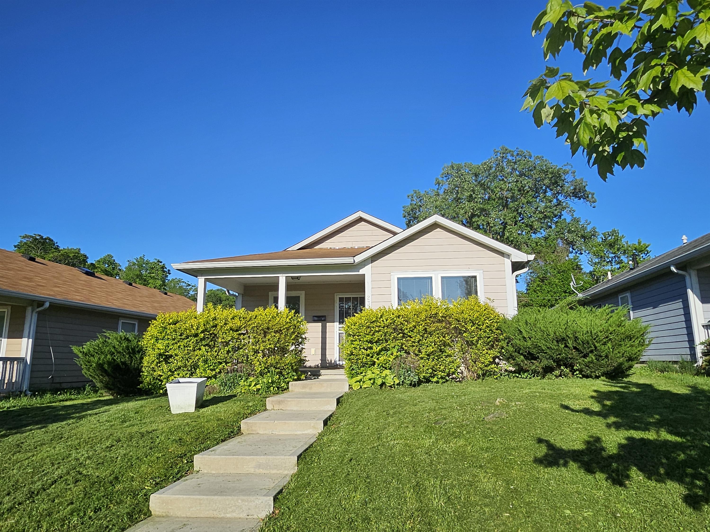 2341 Wheeler Street – photo 1