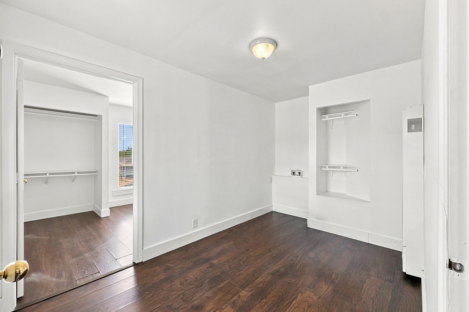 2440 B Avenue – photo 4