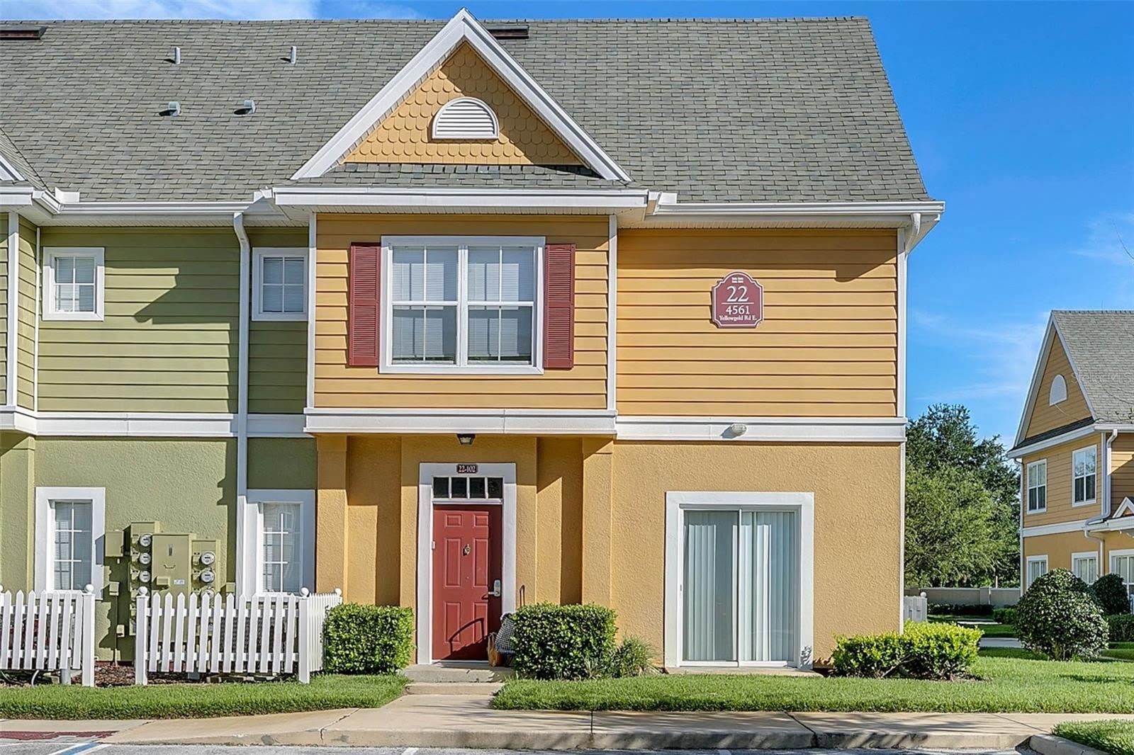 4561 YELLOWGOLD Road E – photo 1