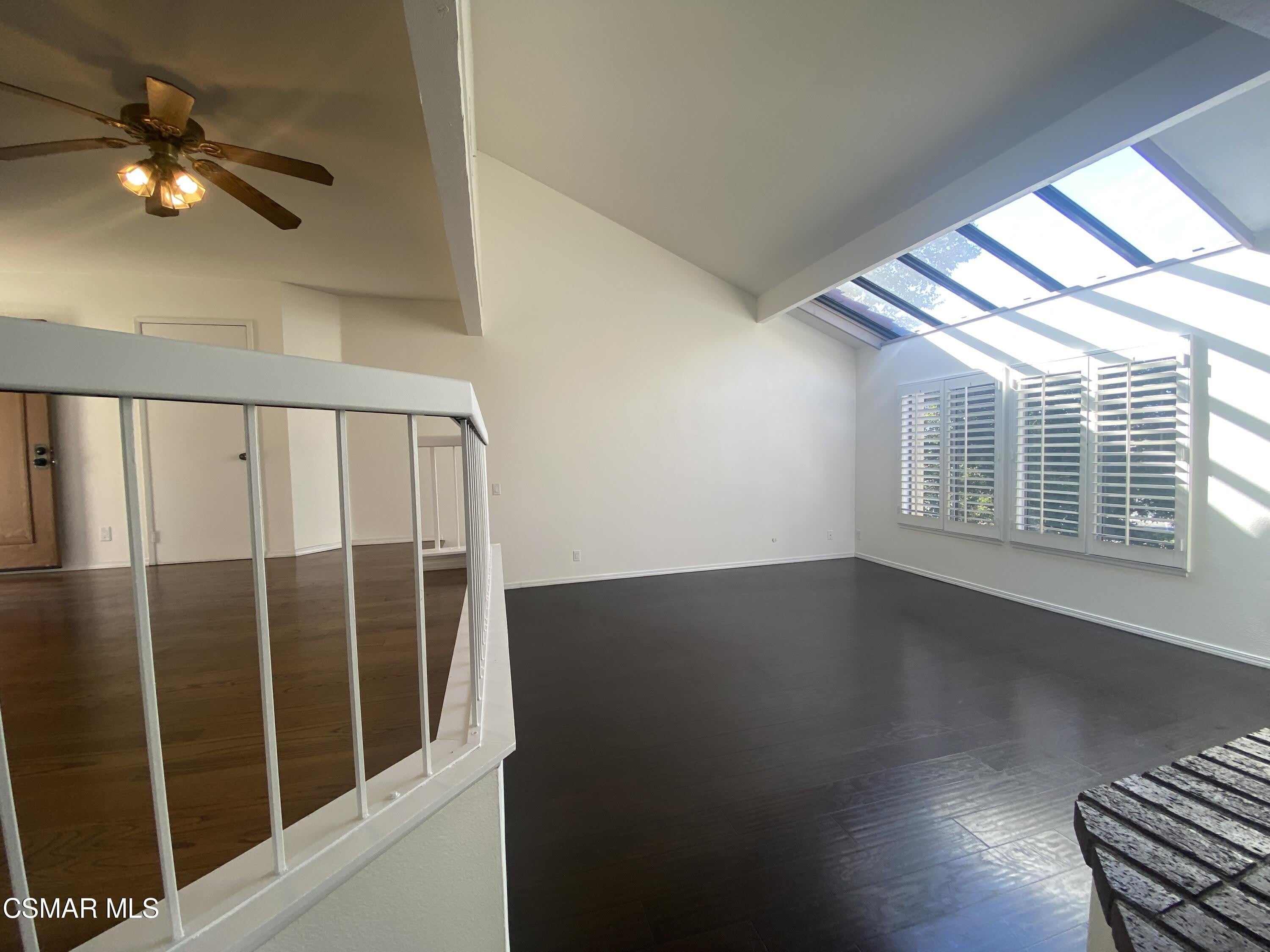 3162 Darby Street – photo 4