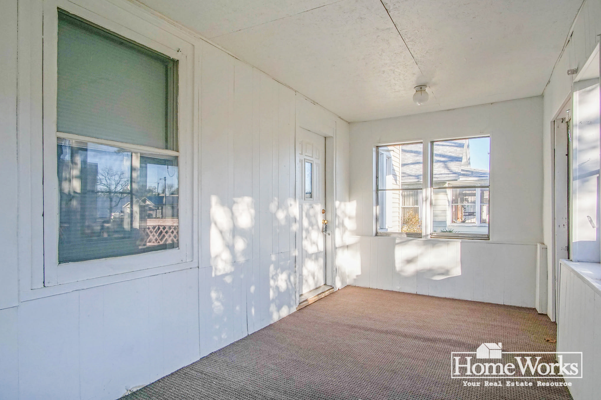 923 S 30th St – photo 2
