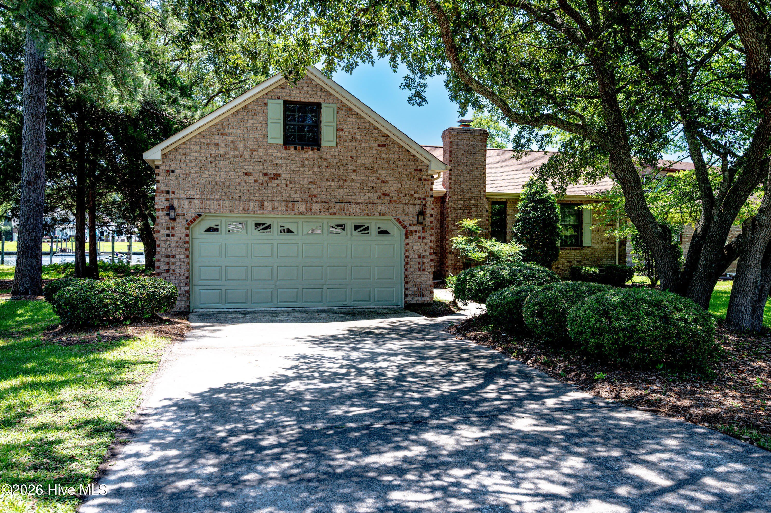 5722 Gondolier Drive – photo 1