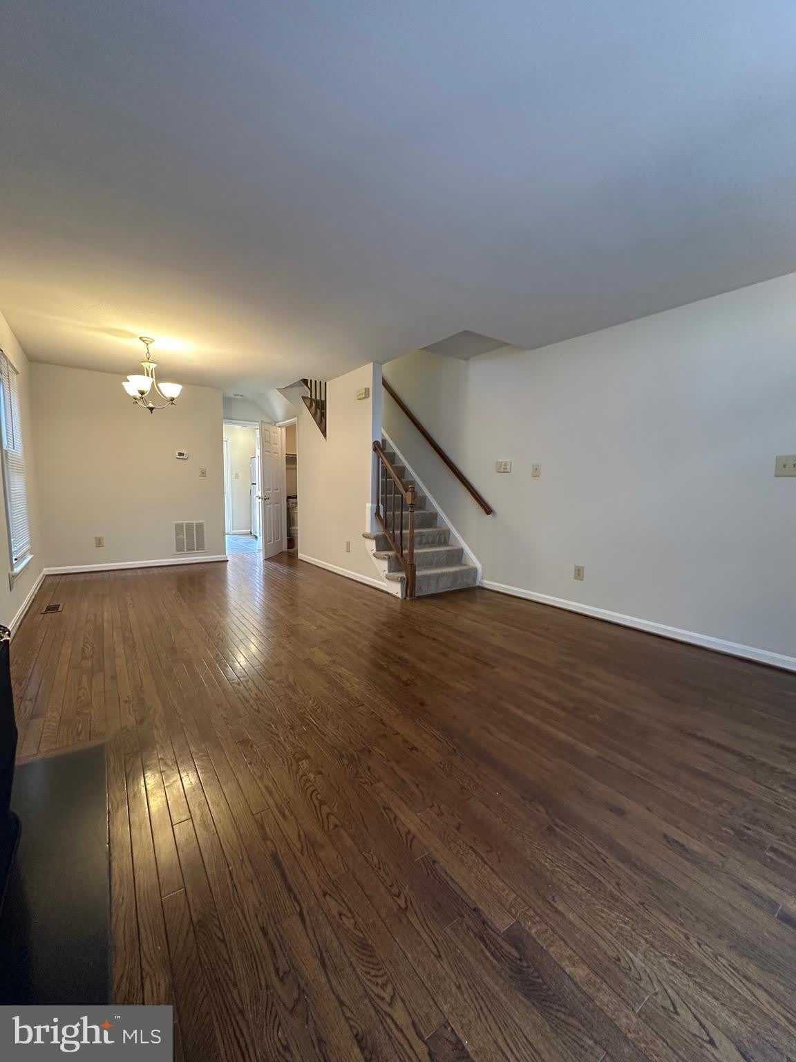 529 COLECROFT Court – photo 3
