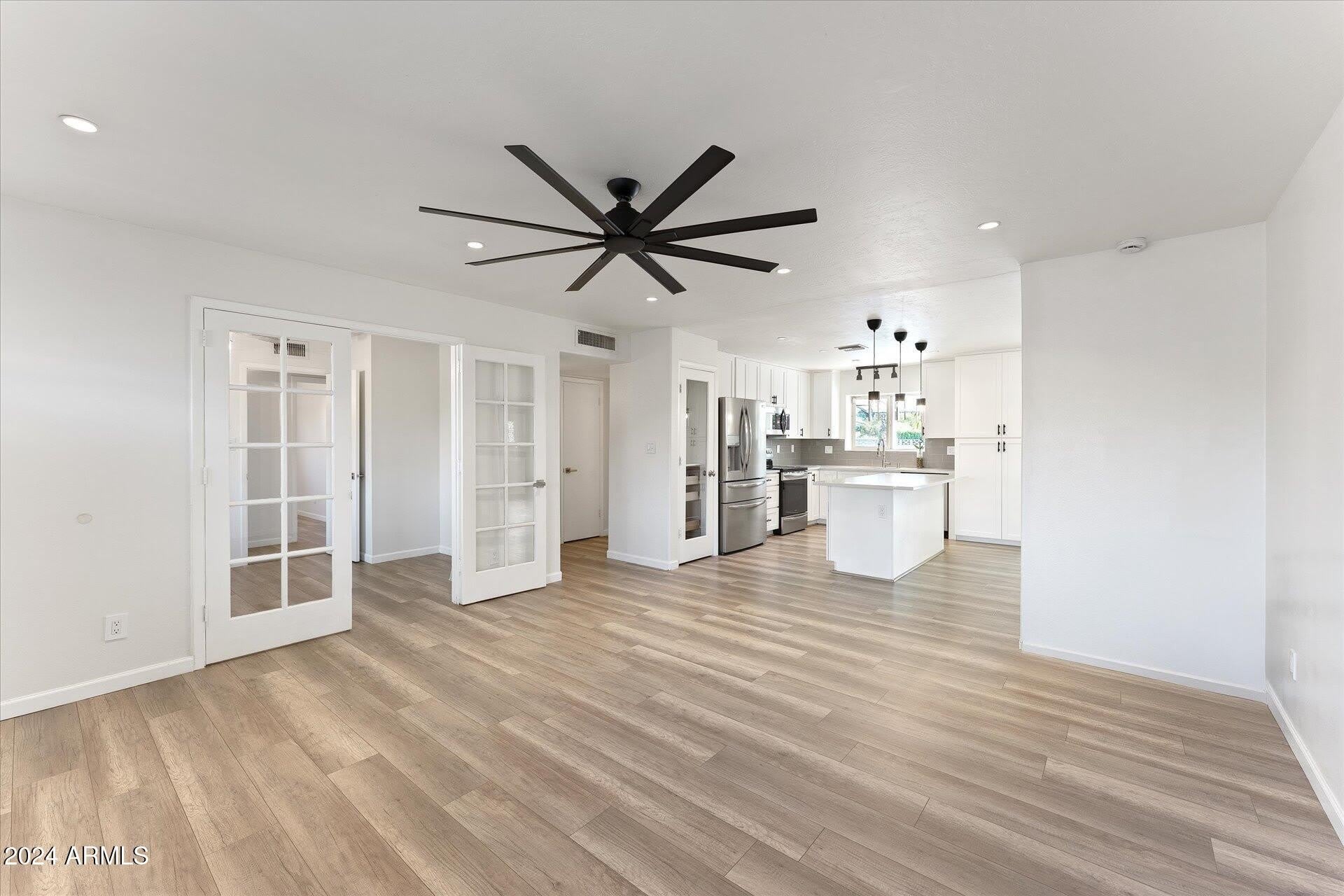 1921 E Laguna Drive – photo 4
