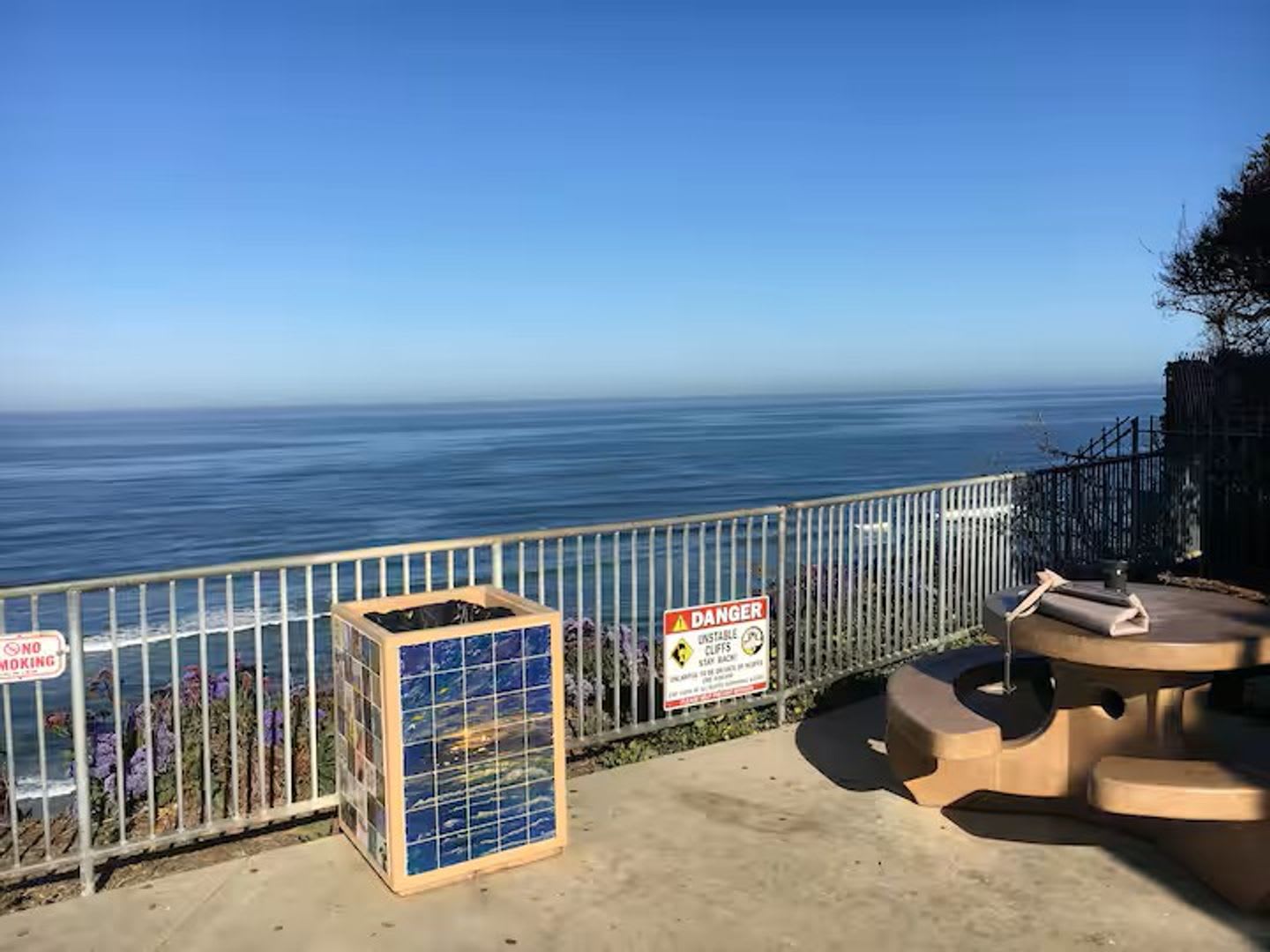 Luxe 3-Bedroom, 3-Bath Beach Home in Encinitas – w Furnished Option! Showing Today! – photo 3