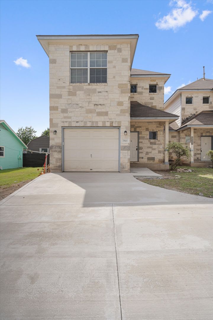 7502 Lazy Creek Dr #A, Austin, Texas 78724 – photo 3