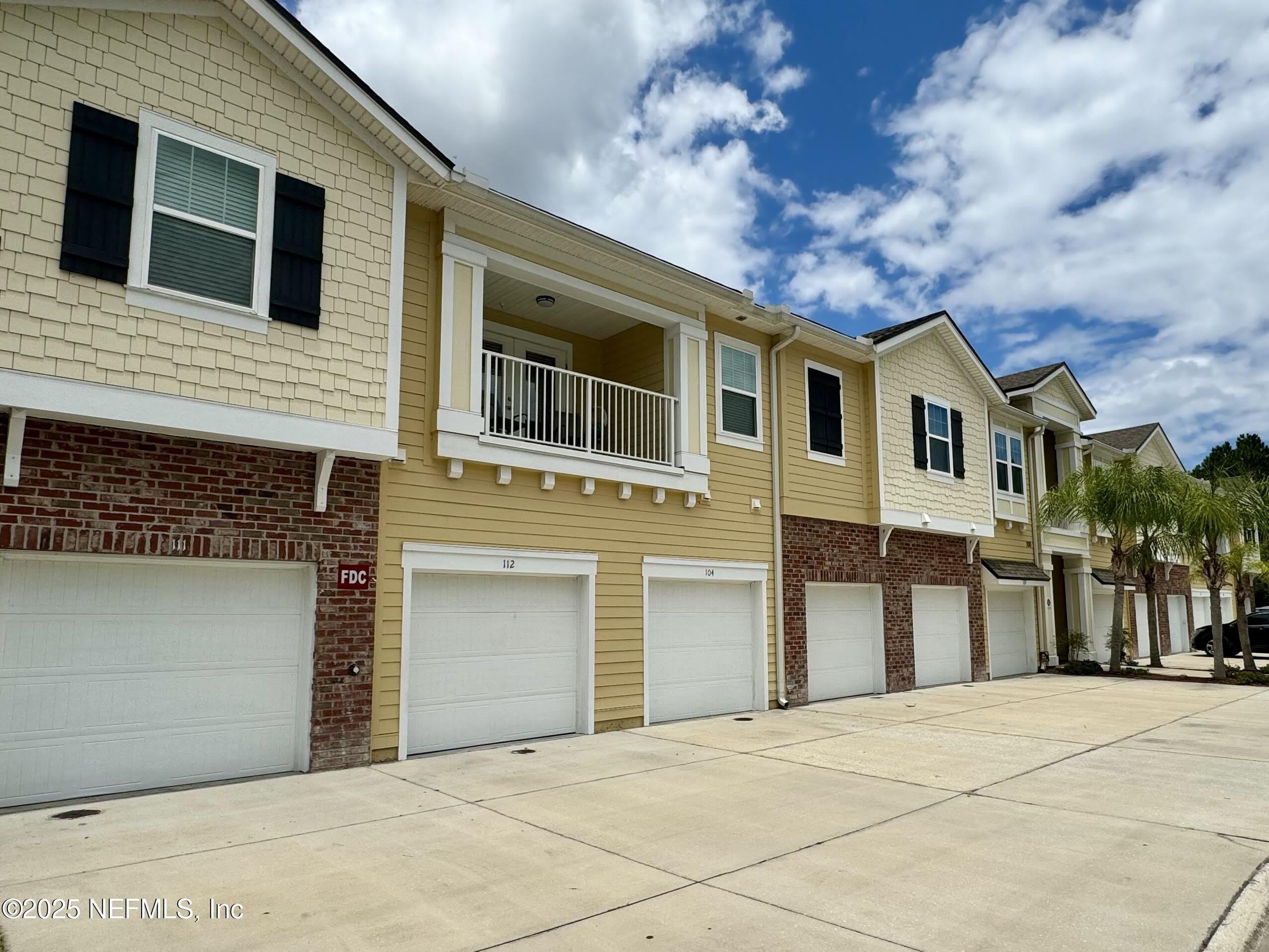 100 BRANNAN Place – photo 2