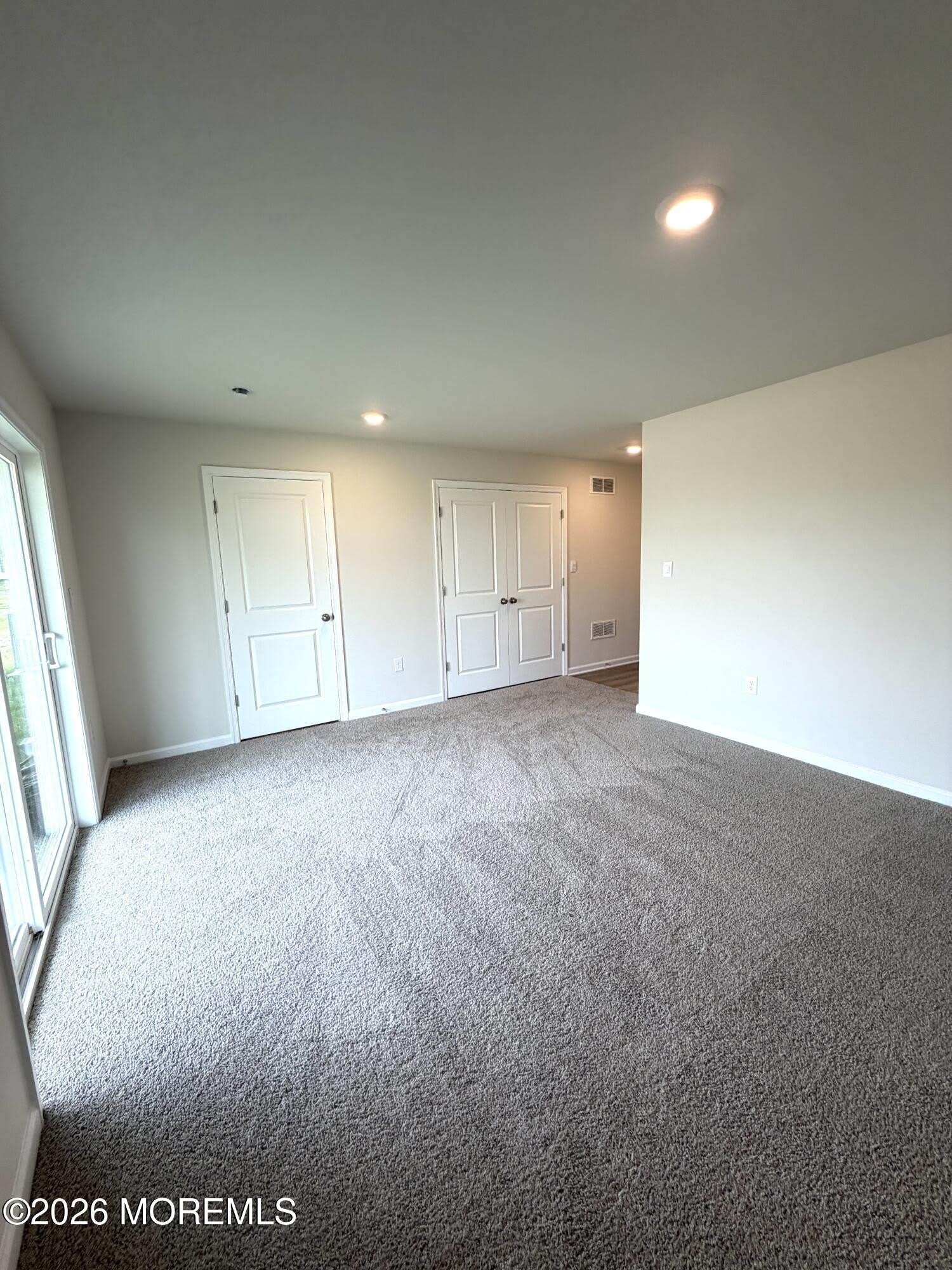 128 Essex Drive – photo 4