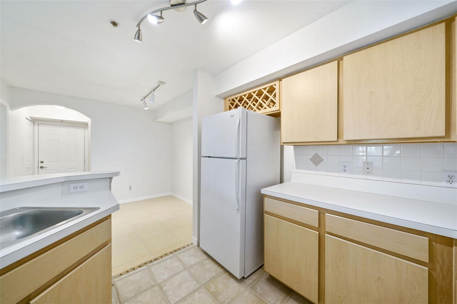 823 Camargo WayUnit 104 – photo 1