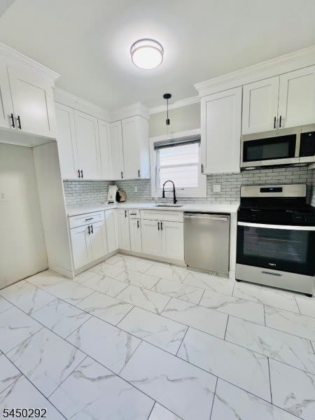 426 Miltonia St – photo 3