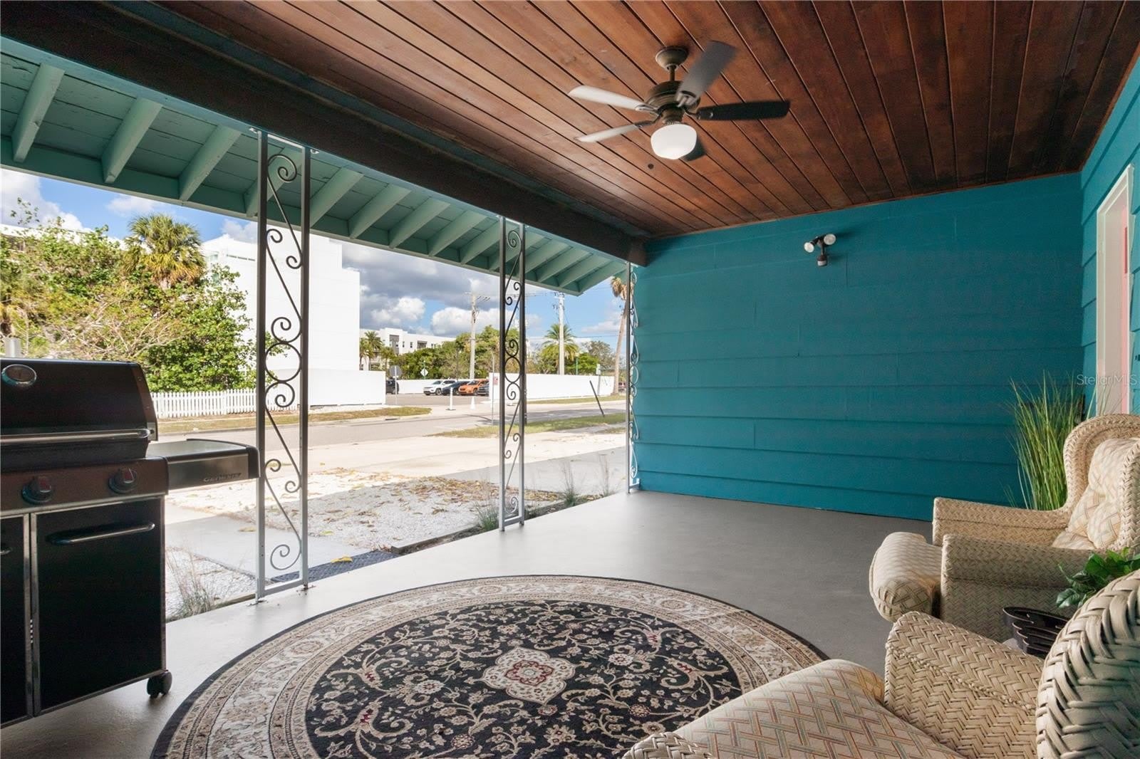 1270 5TH Street – photo 2