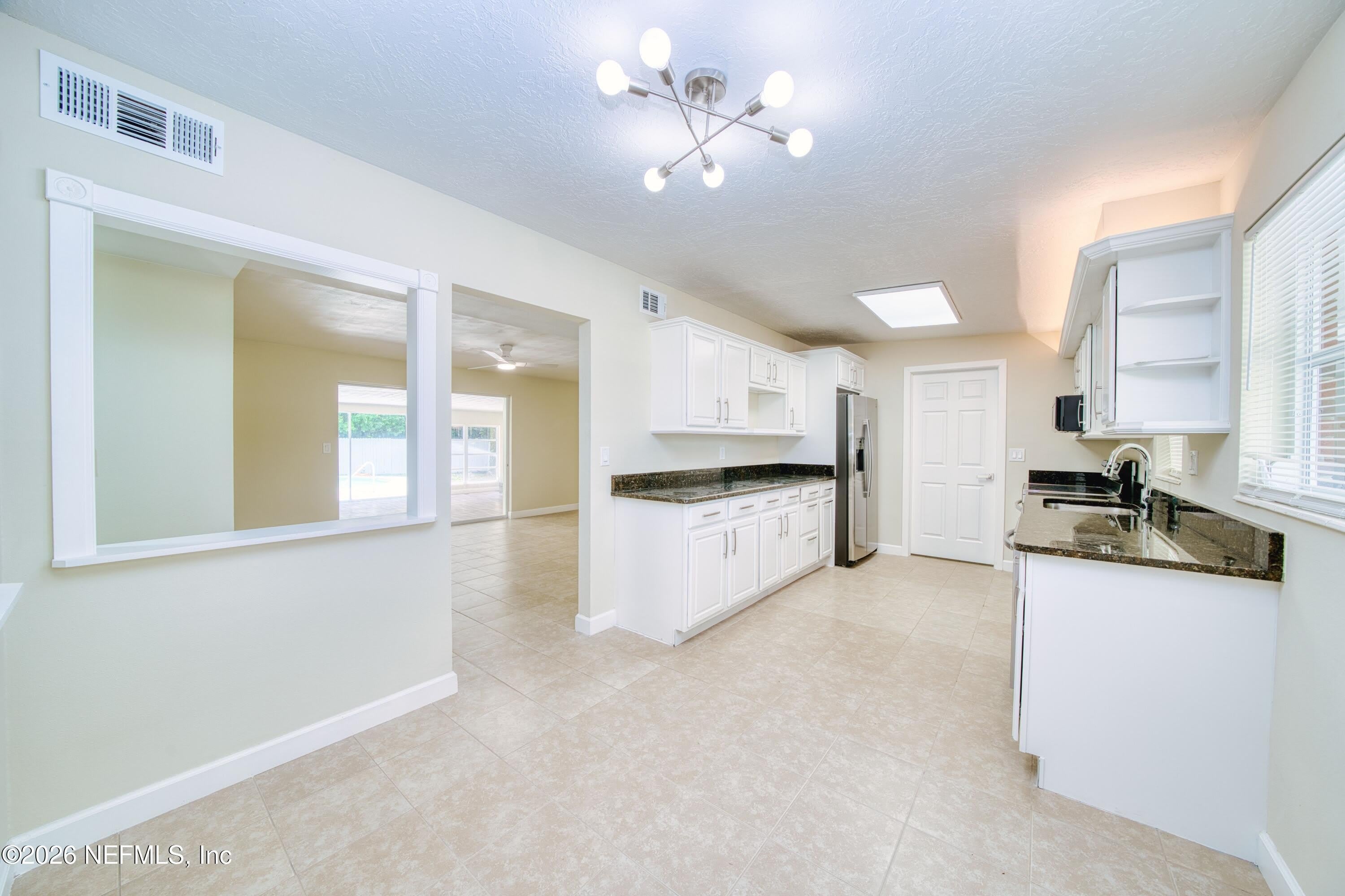 2517 PALM Avenue – photo 4