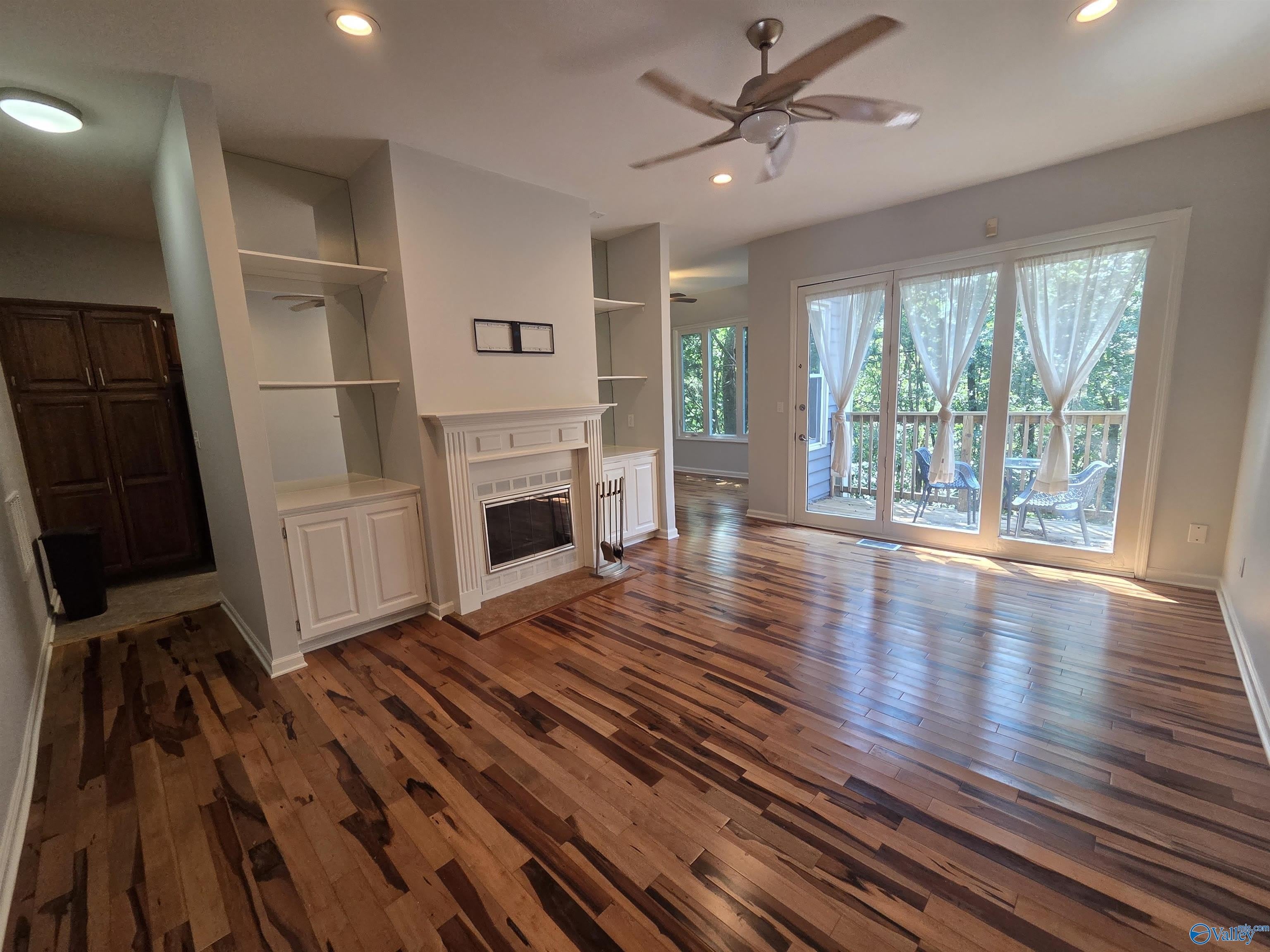 211 Knollridge Circle – photo 2