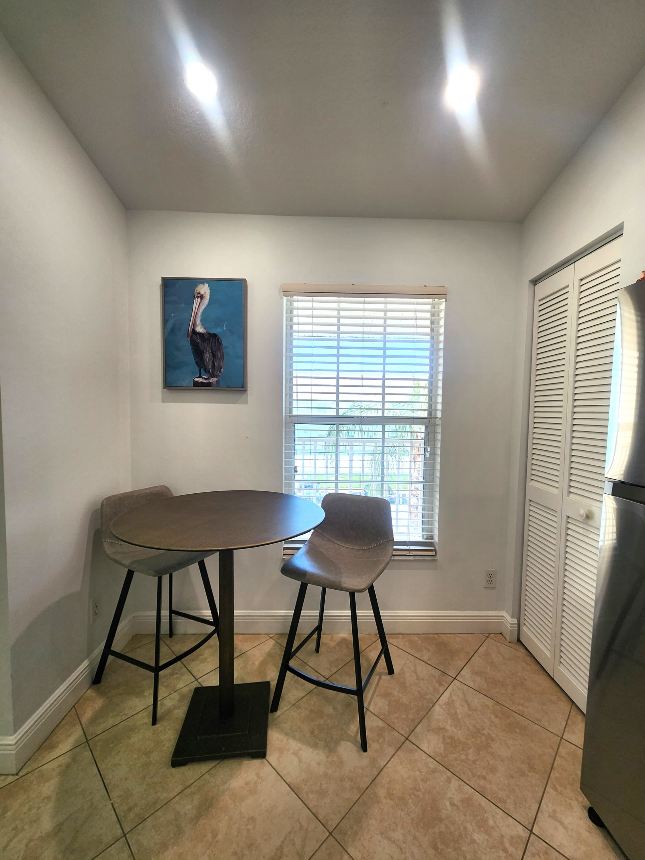 9640 Victoria Lane – photo 2