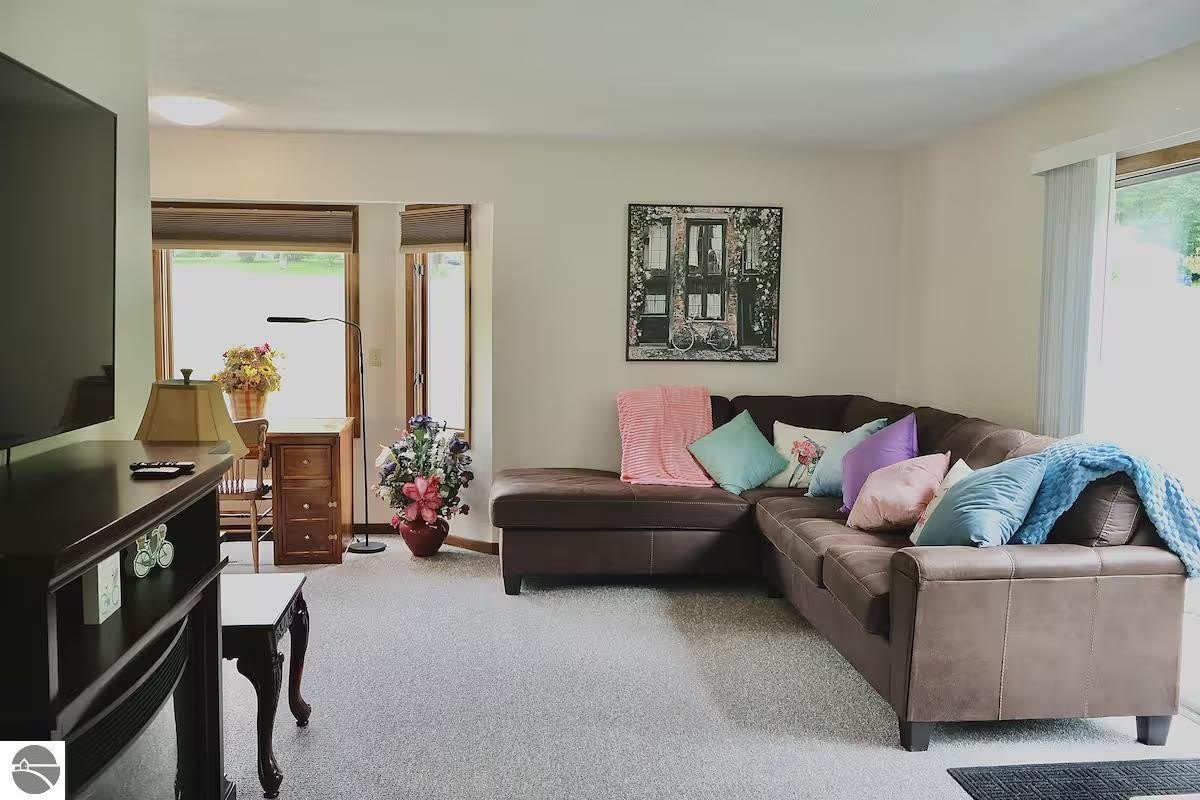 3832 Prouty Road – photo 2