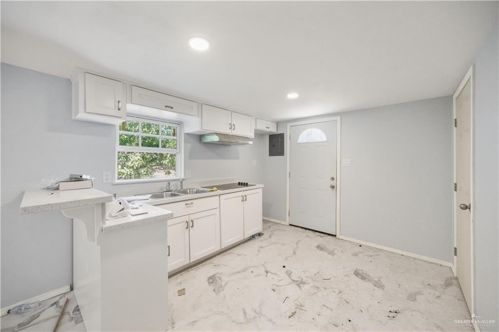 1406 N Glasscock Road – photo 4