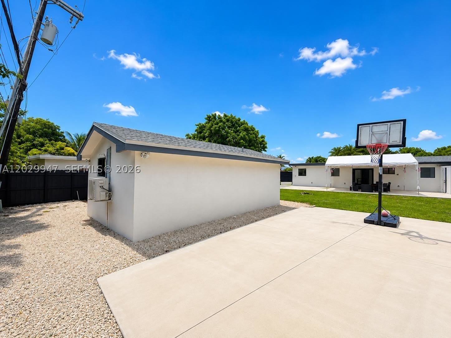 5350 NW 174th Dr – photo 5