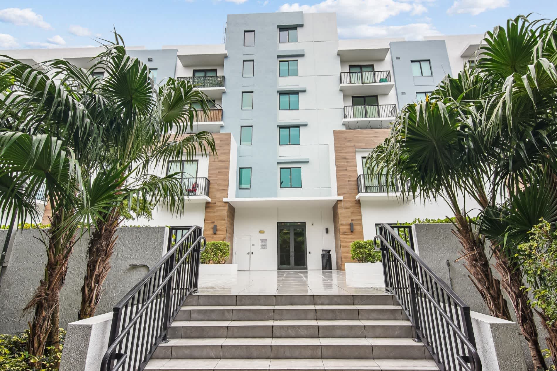Twenty2 West – photo 2