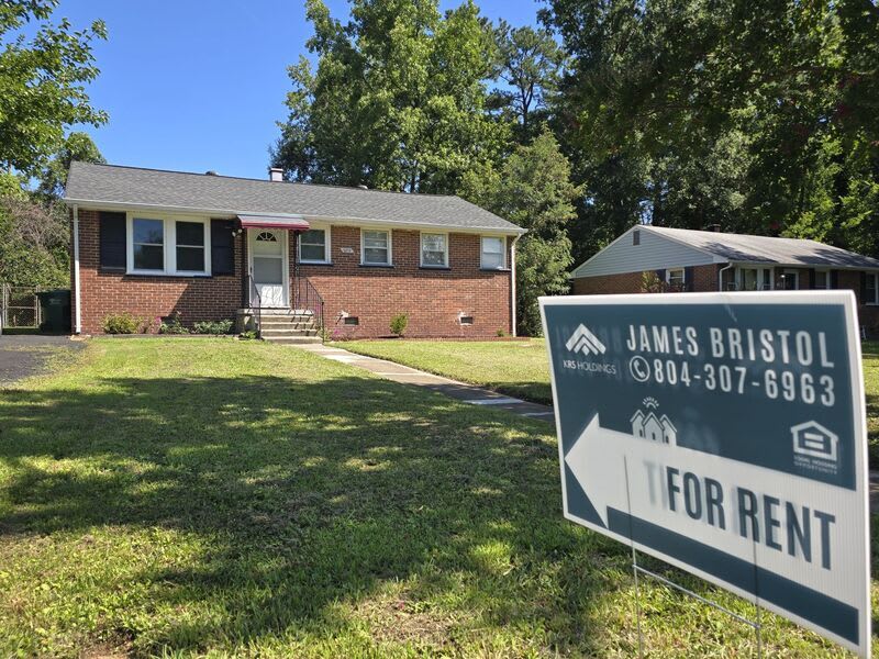 2312 Reed Rd – photo 3