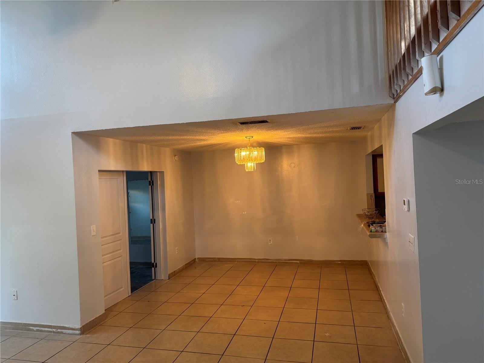 1212 Indian Bluff Drive – photo 3