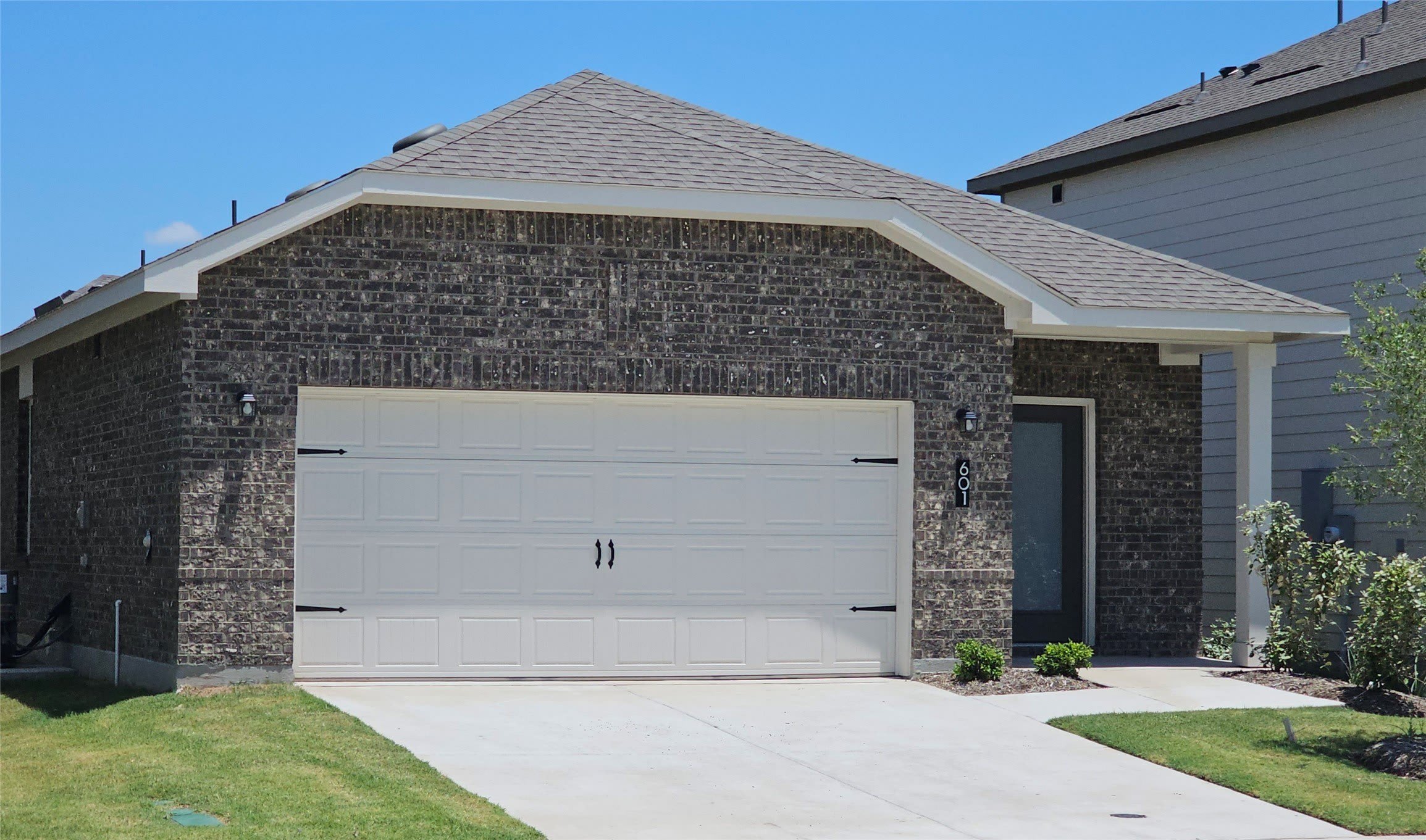 601 Cherry Creek Lane – photo 2