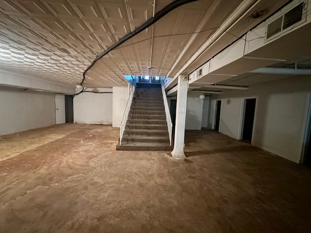 127 E Lincoln Ave, Lower Level – photo 3