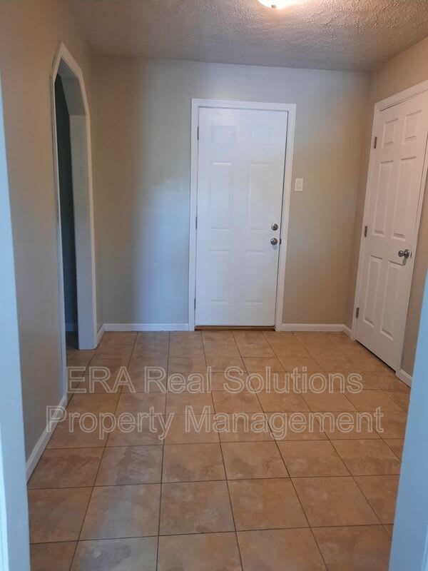 317 Bigelow St. – photo 5
