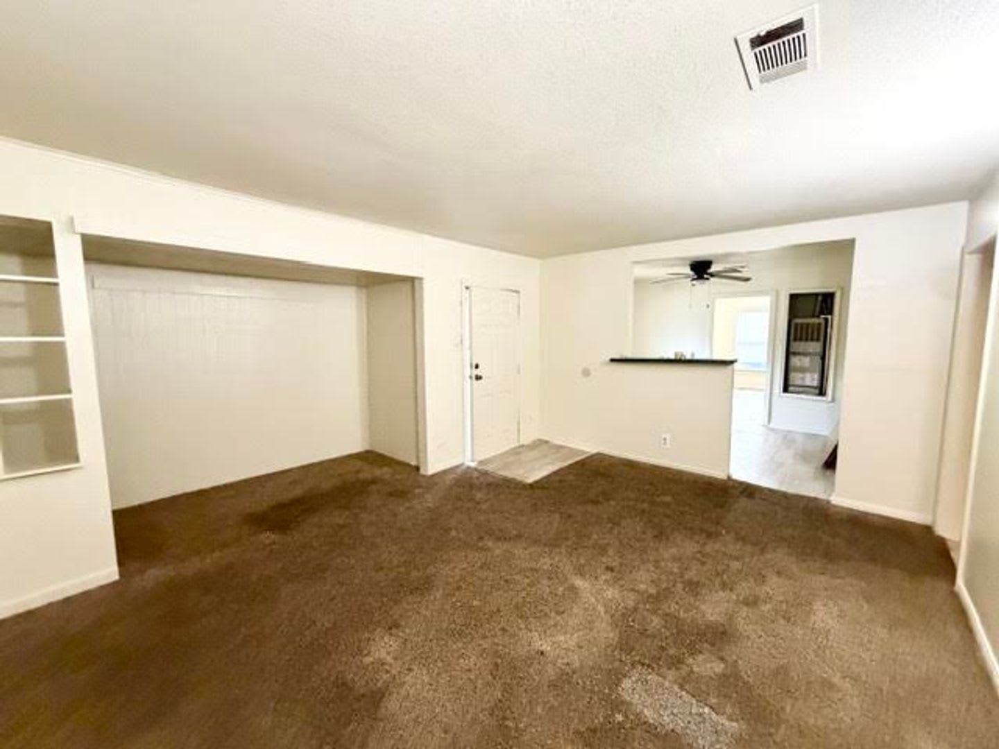 600 Camp Dr – photo 3