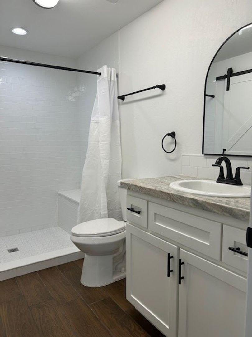 2701 San Emidio St #B – photo 5