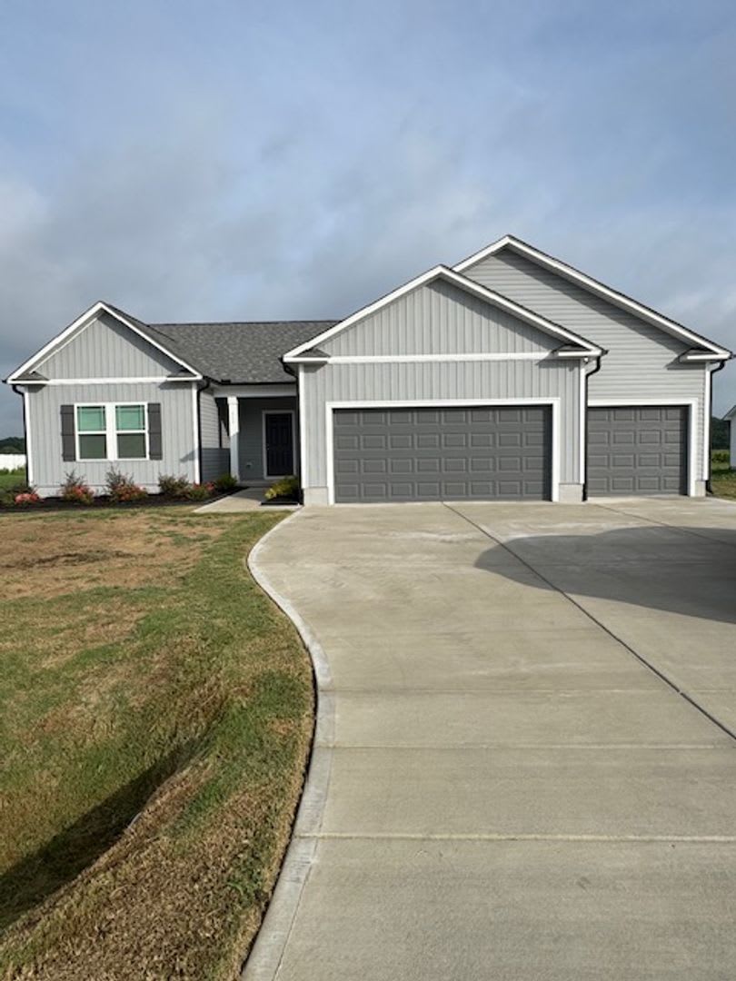 111 Kendall Farms Drive – photo 1
