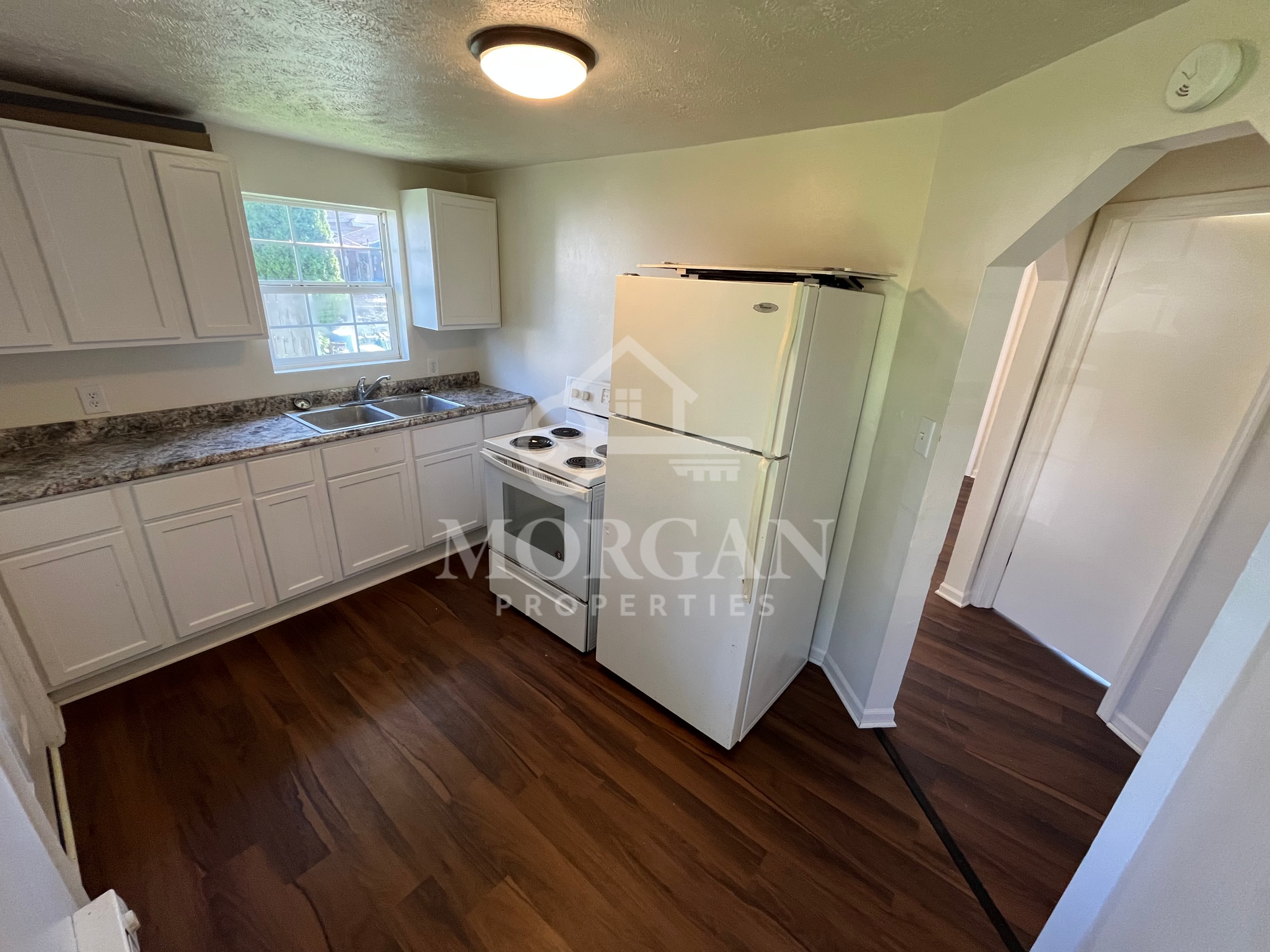 2316 WALNUT – photo 3