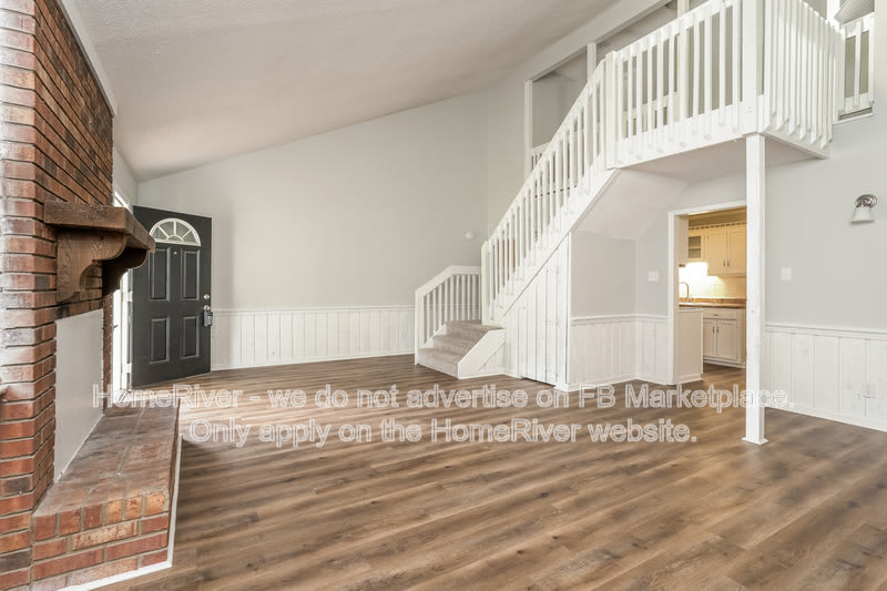 3095 Buchanan St – photo 3