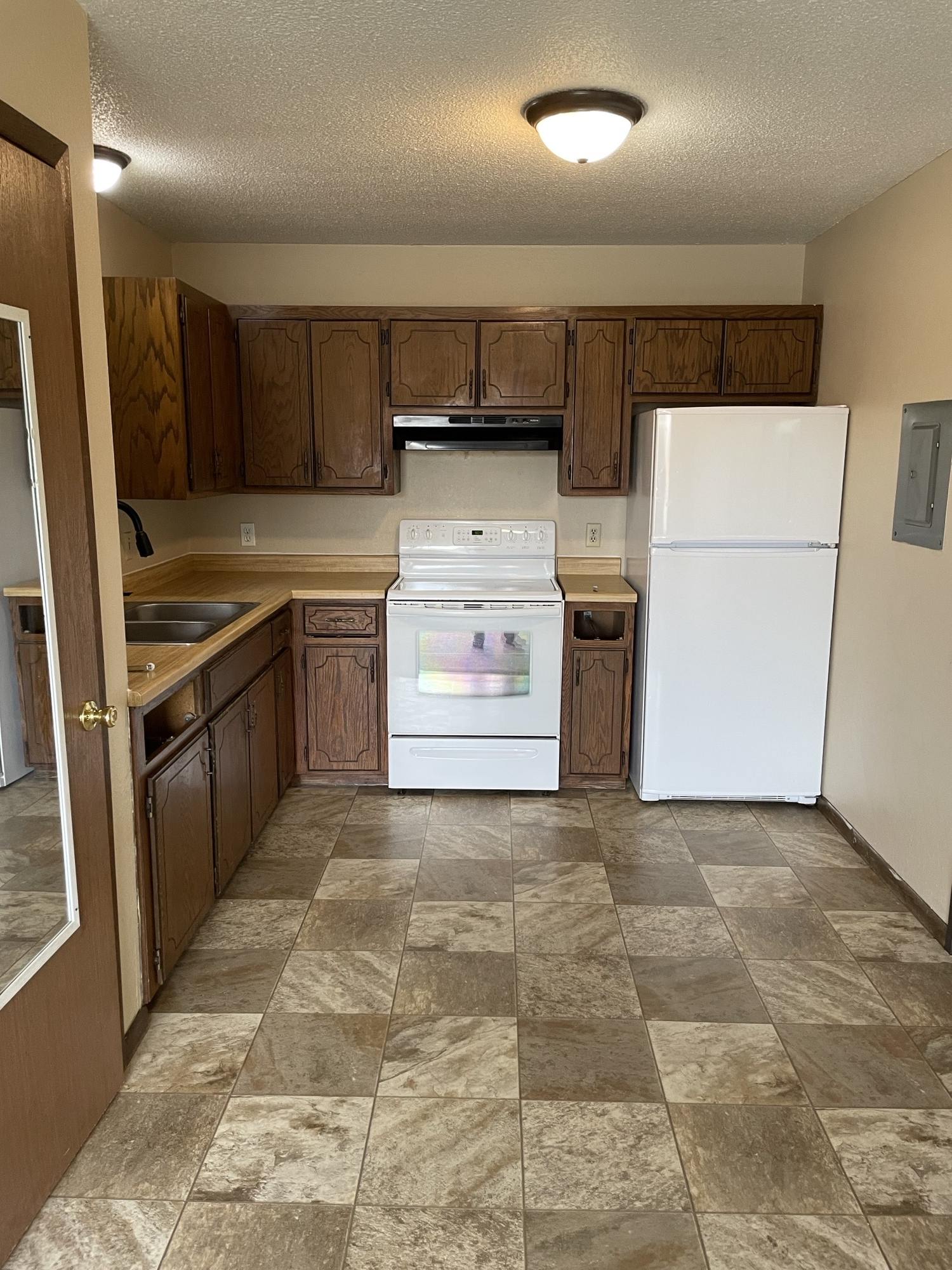 45 14th Ave Ne – photo 2