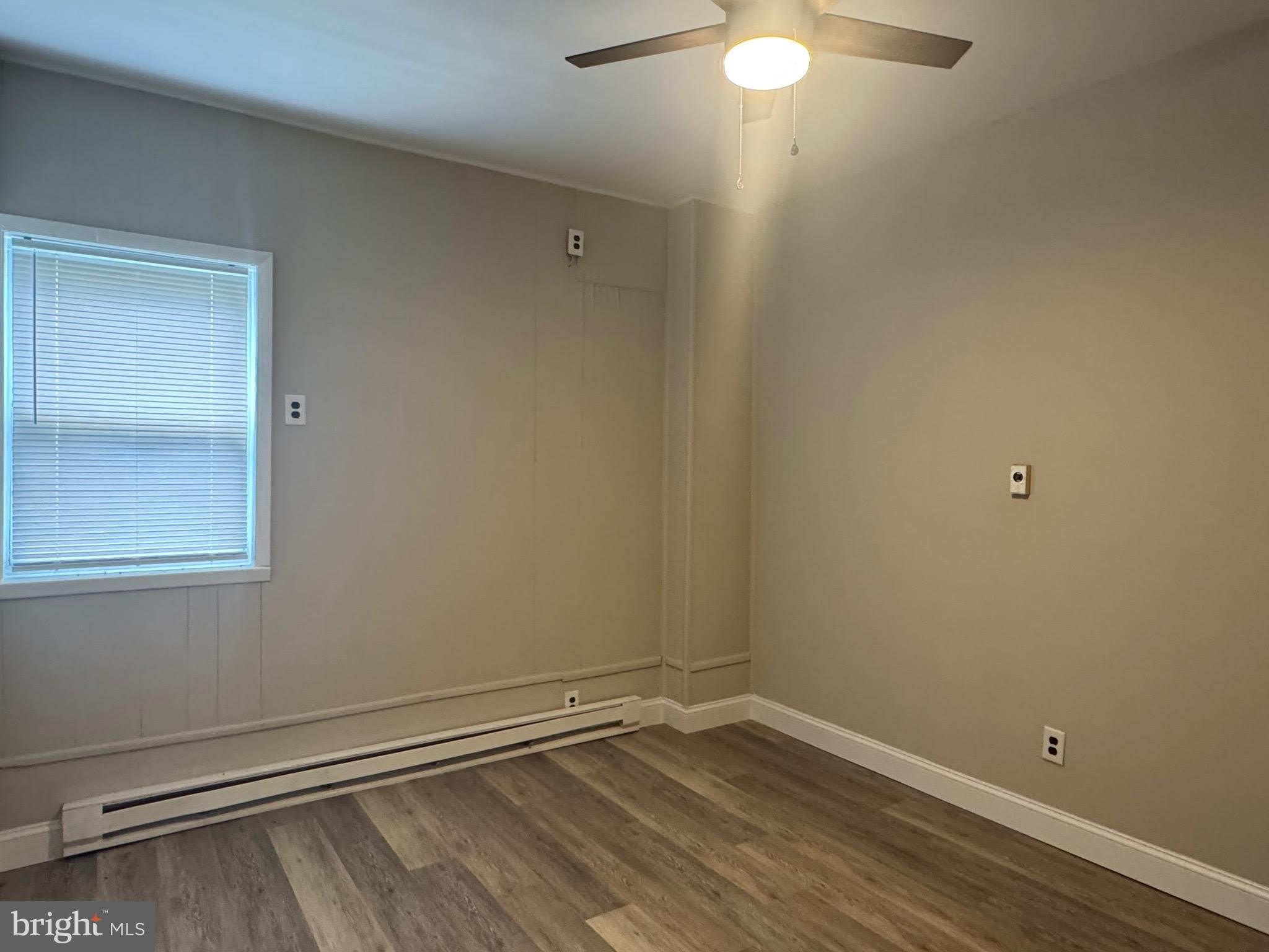 694 N DELAWARE Street – photo 3